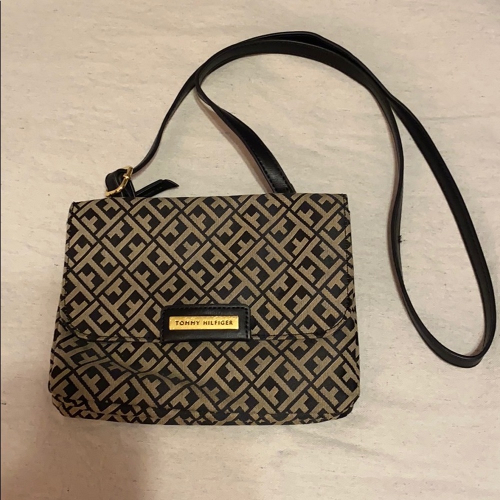 Tommy Hilfiger Ladies Shoulder Bag